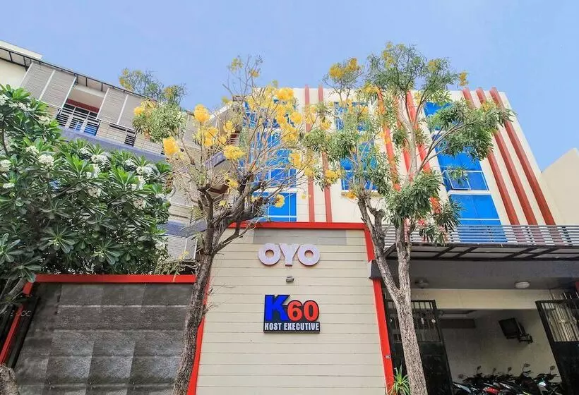 ホテル Oyo 175 K60 Residence