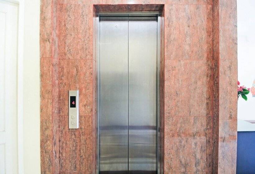 Hotel Oyo 175 K60 Residence