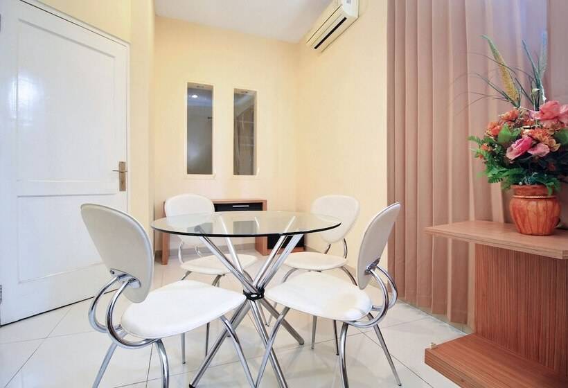 Hotel Oyo 175 K60 Residence