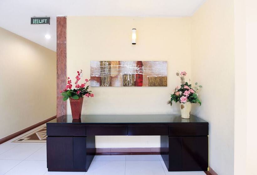 Hotel Oyo 175 K60 Residence