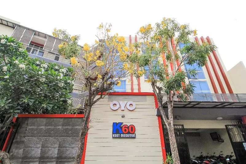 ホテル Oyo 175 K60 Residence