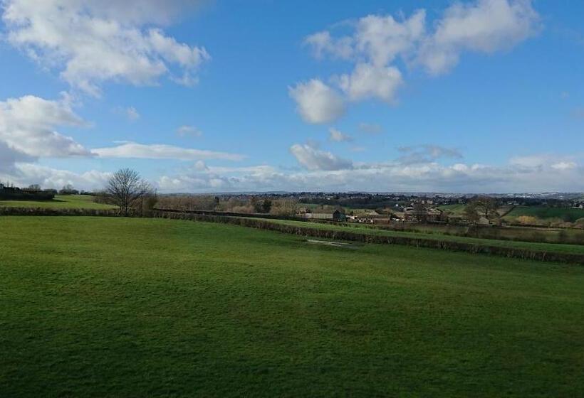 بنسيون Geordie Pride Lodge