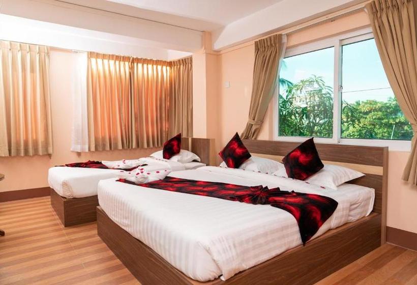 Hotel Chicago Yangon Myanmar