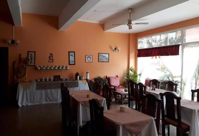 ホテル La Palmera
