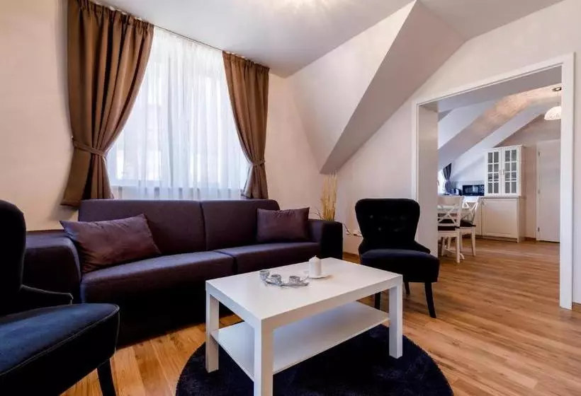 Apartments Menuet