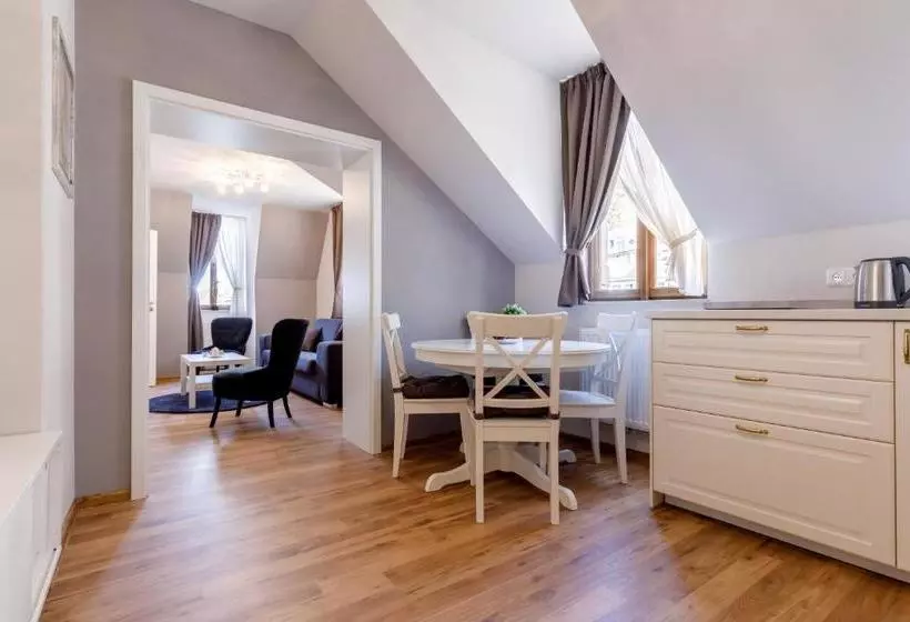 Apartments Menuet