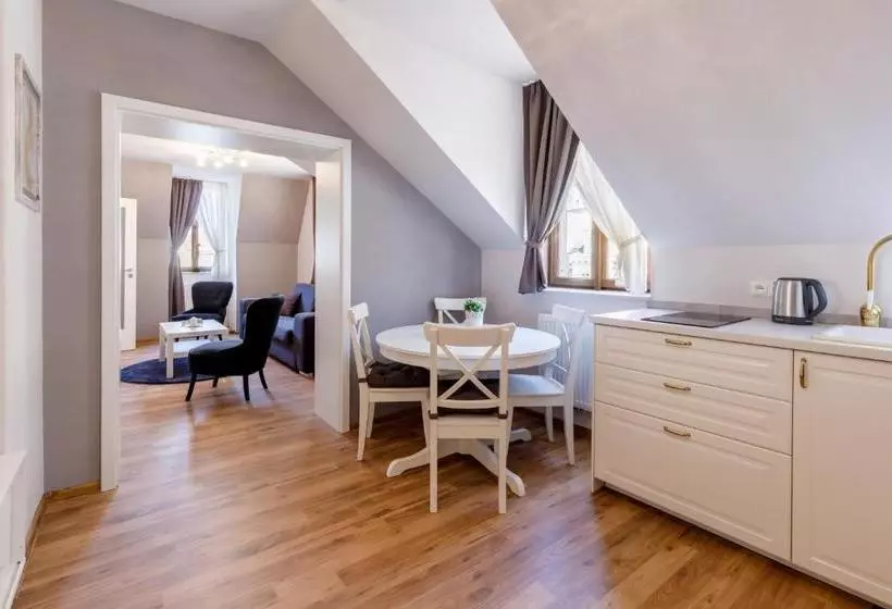 Apartments Menuet