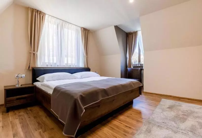 Apartments Menuet