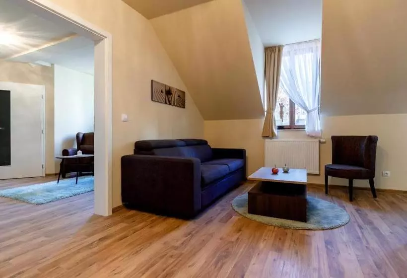 Apartments Menuet