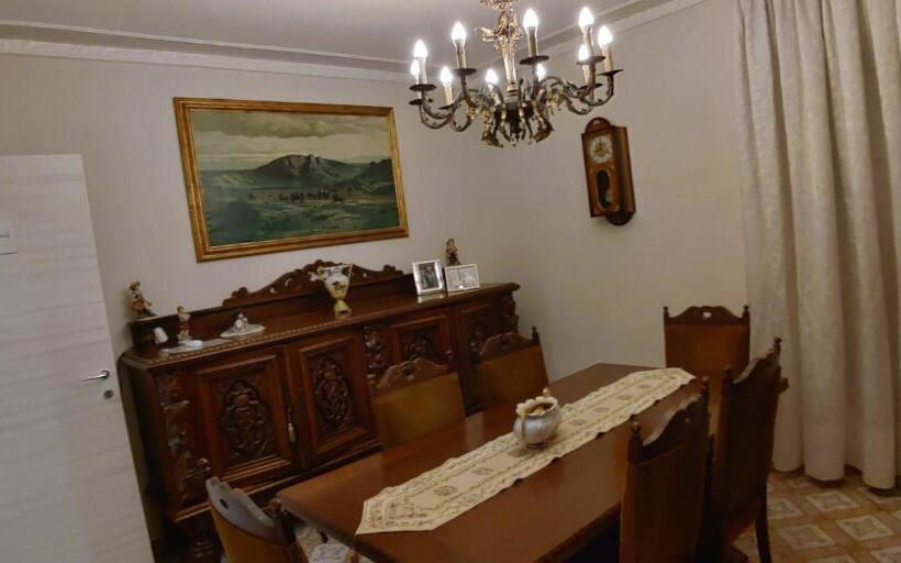 تختخواب و صبحانه Residenza Manfredi