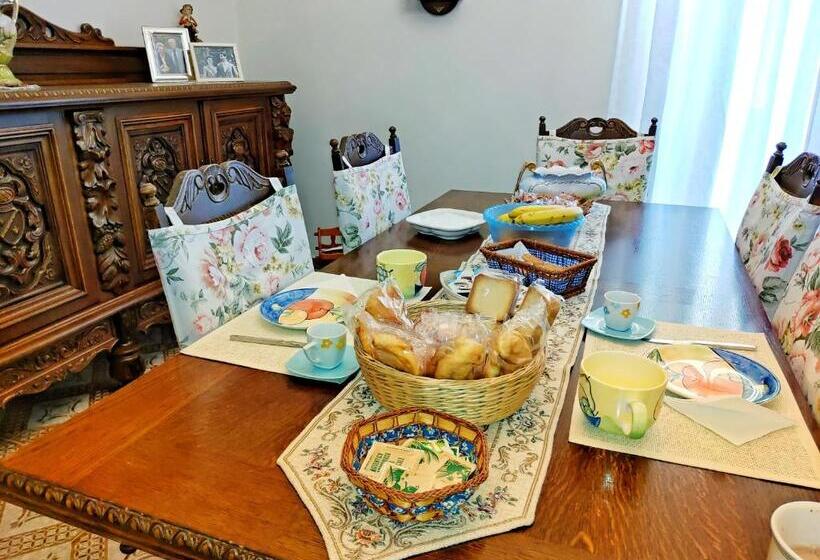 تختخواب و صبحانه Residenza Manfredi