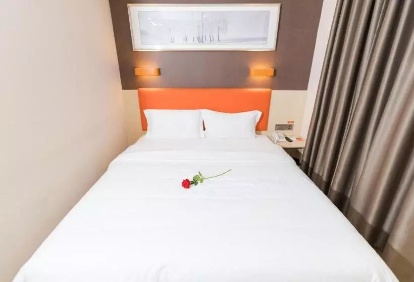 ホテル 7 Days Premium