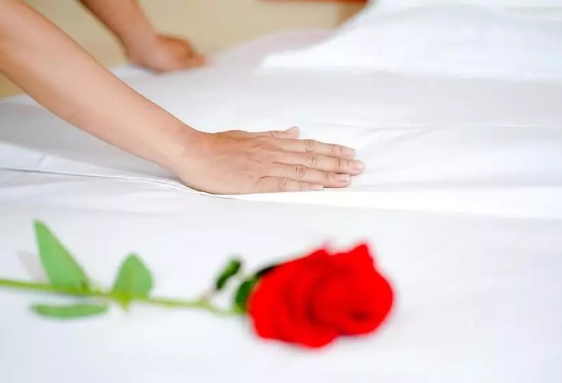 ホテル 7 Days Premium