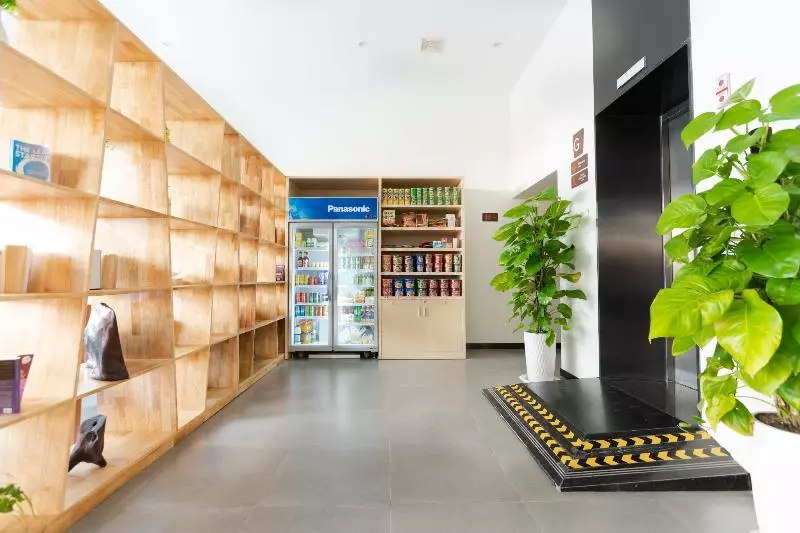 ホテル 7 Days Premium