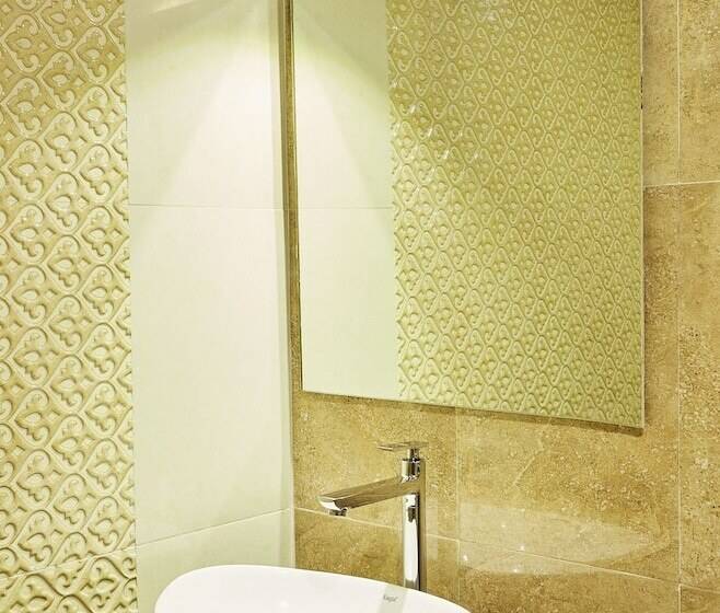 Hotel Alibaba Mumbai