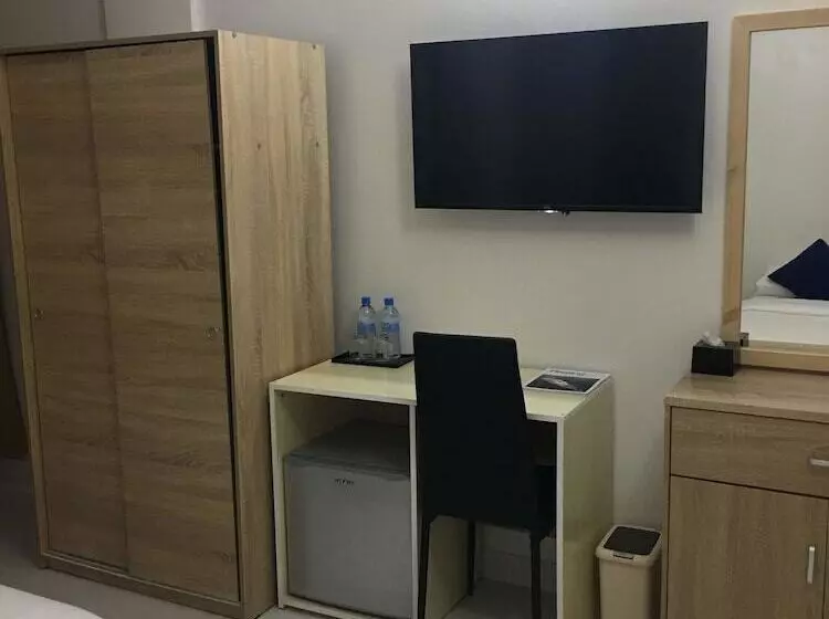 هتل House Clover Hana