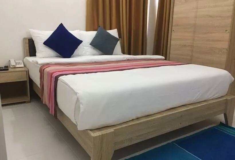 هتل House Clover Hana