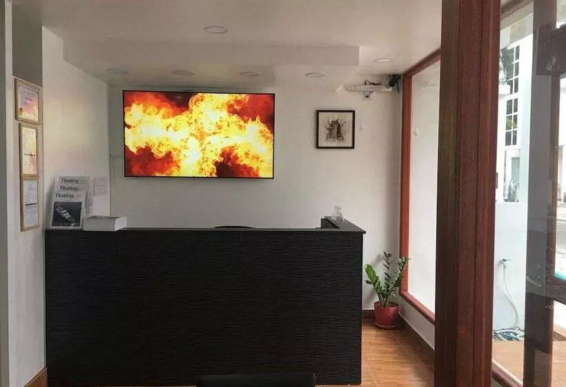 هتل House Clover Hana