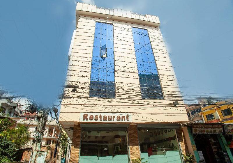 Oyo 219 Hotel Royal Kusum
