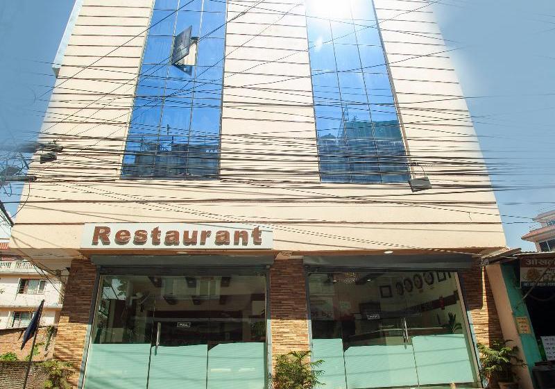 Oyo 219 Hotel Royal Kusum