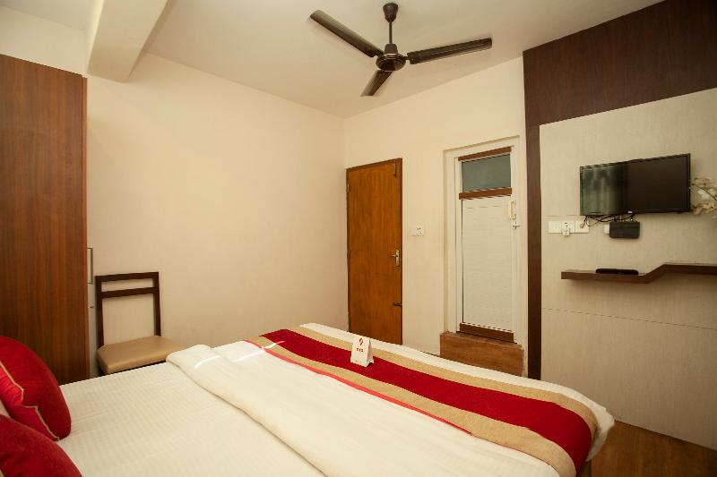 Oyo 219 Hotel Royal Kusum