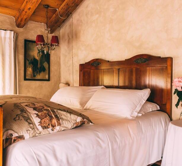 هاستل Locanda Sandi