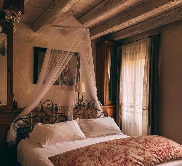 هاستل Locanda Sandi