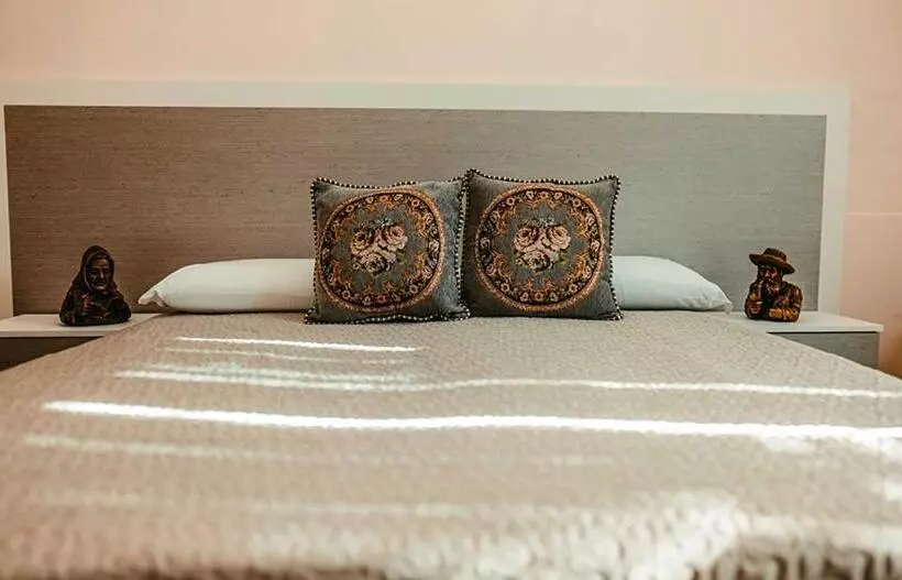 Aamiaismajoitus (B&B) Domus Antica