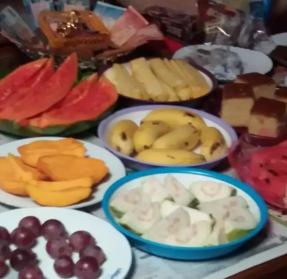 تختخواب و صبحانه Nilu Villa