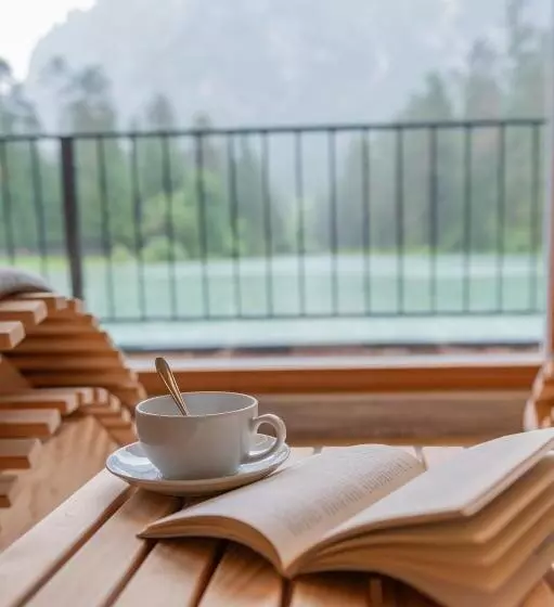 Hotelli Lago Della Creta