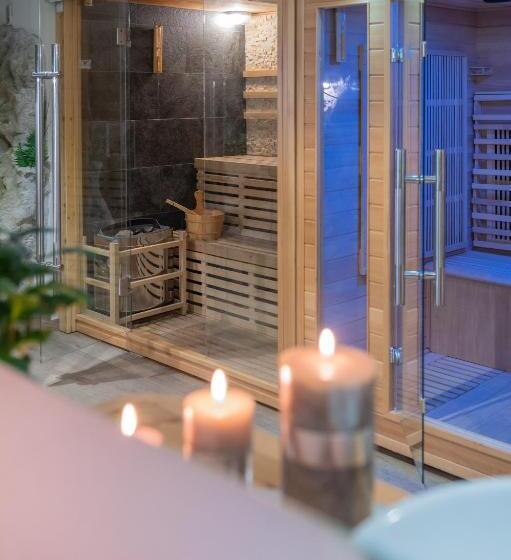 فندق Lago Della Creta