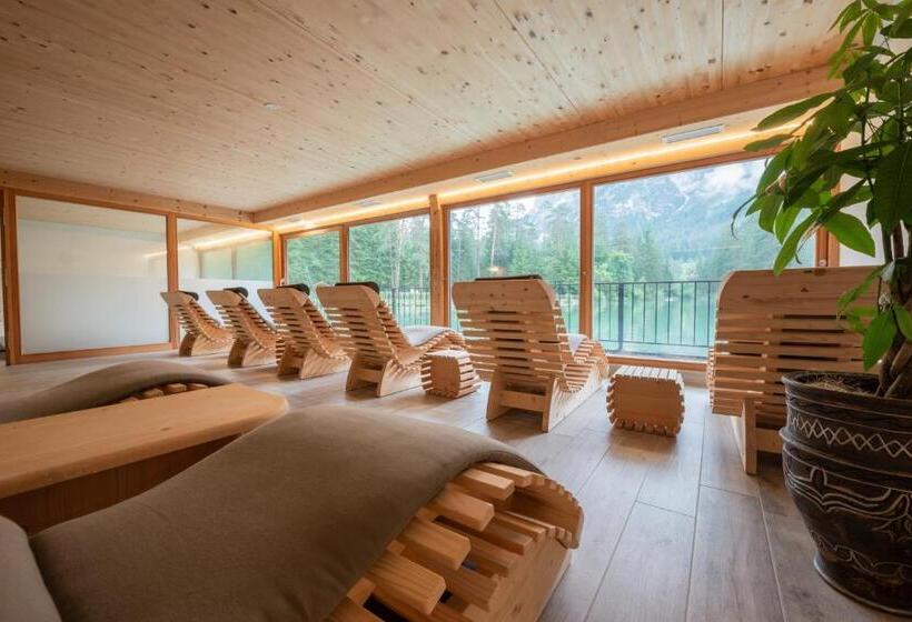 ホテル Lago Della Creta