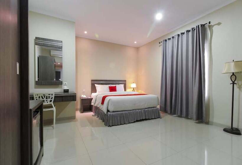 בית מלון כפרי Reddoorz Plus Syariah @ Jalan Sriwijaya Medan