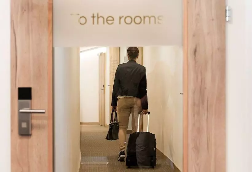 هتل Vaduzerhof By B Smart