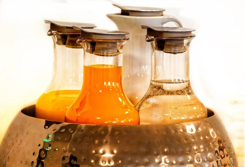 هتل Vaduzerhof By B Smart