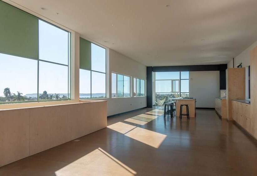 ホテル Abpopa Hillcrest