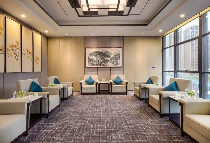 Hotelli Wyndham Grand Maoming