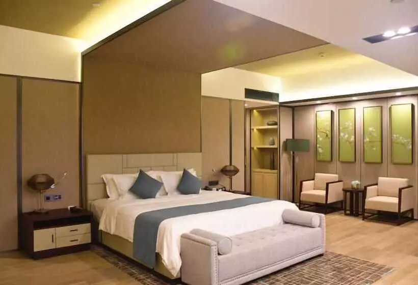 Hotelli Wyndham Grand Maoming