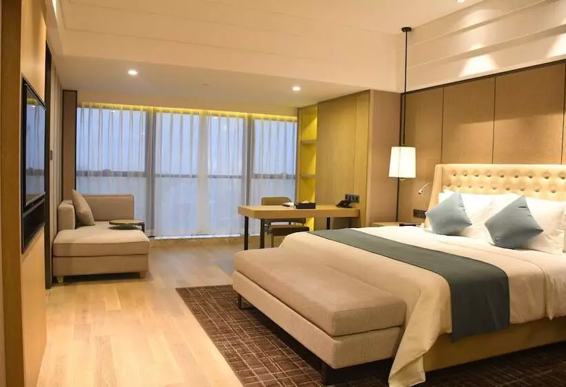 Hotelli Wyndham Grand Maoming