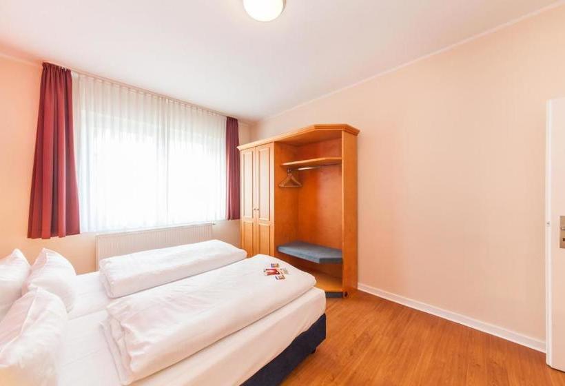 Novum Flora Apartments