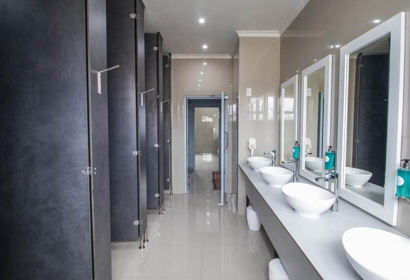 Zzzone Boutique Hostel