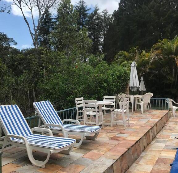 Hostel Caminho Das Lavras