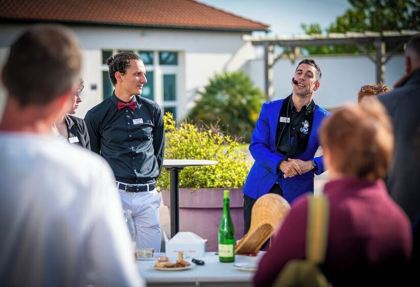 בית מלון כפרי Village Vacances Azureva Hendaye