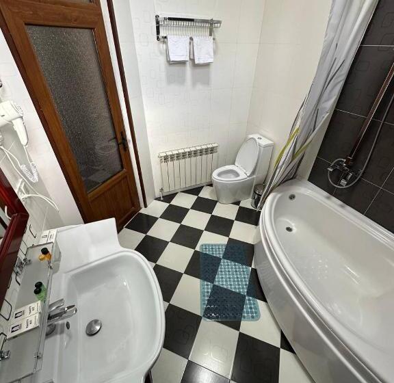 فندق Emirs Garden Residence