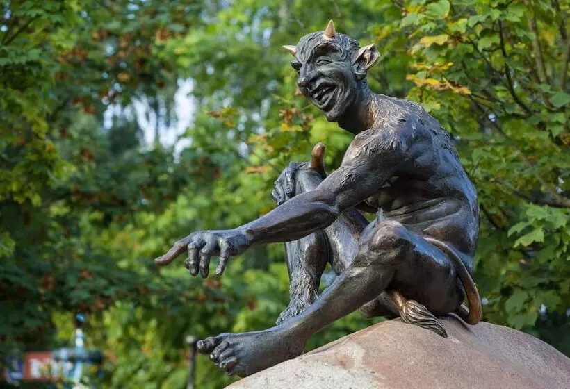 Hotelli Mythenresort Heimdall