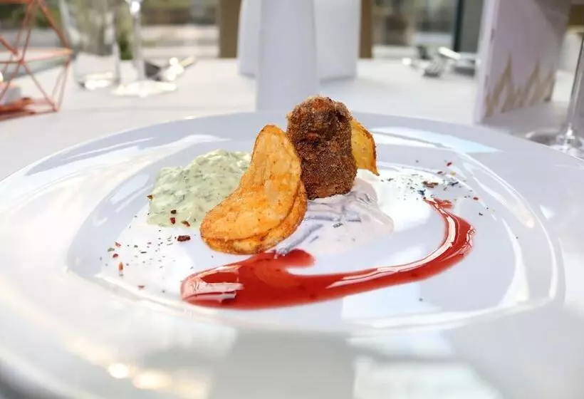 Hotelli Mythenresort Heimdall