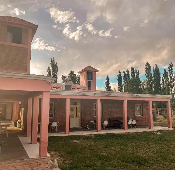 فندق Posada Villa Pituil