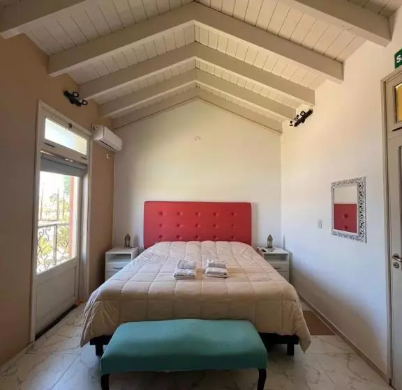 ホテル Posada Villa Pituil