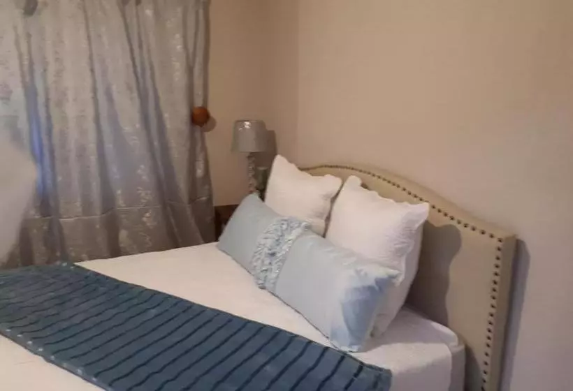 Majatalo Dreamwood Guest House