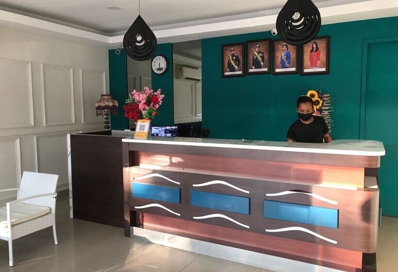 Hotel Oyo 434 Marbella